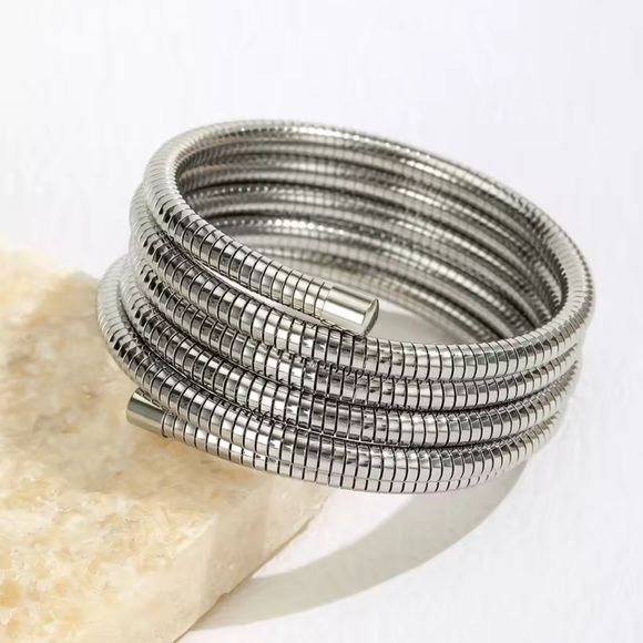 Minimalist Silver Spiral Cuff Bracelet - Picture 5 of 8